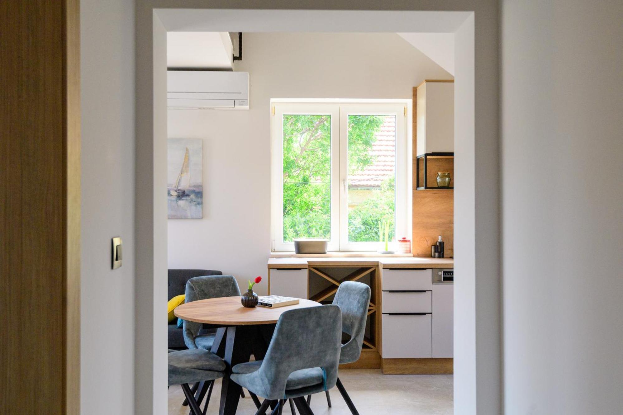 Apartments Kralj Ana 察夫塔特 外观 照片