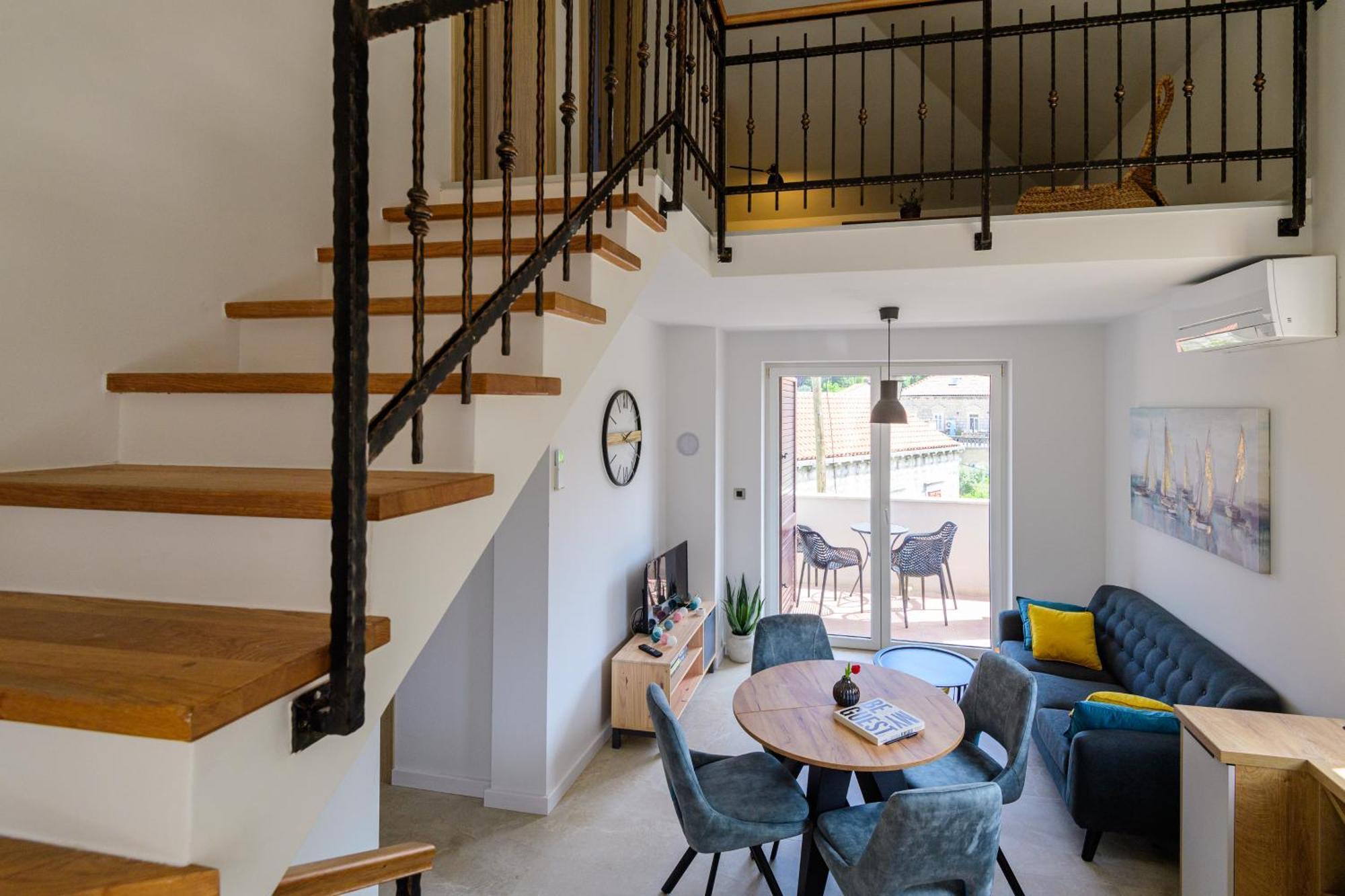 Apartments Kralj Ana 察夫塔特 外观 照片
