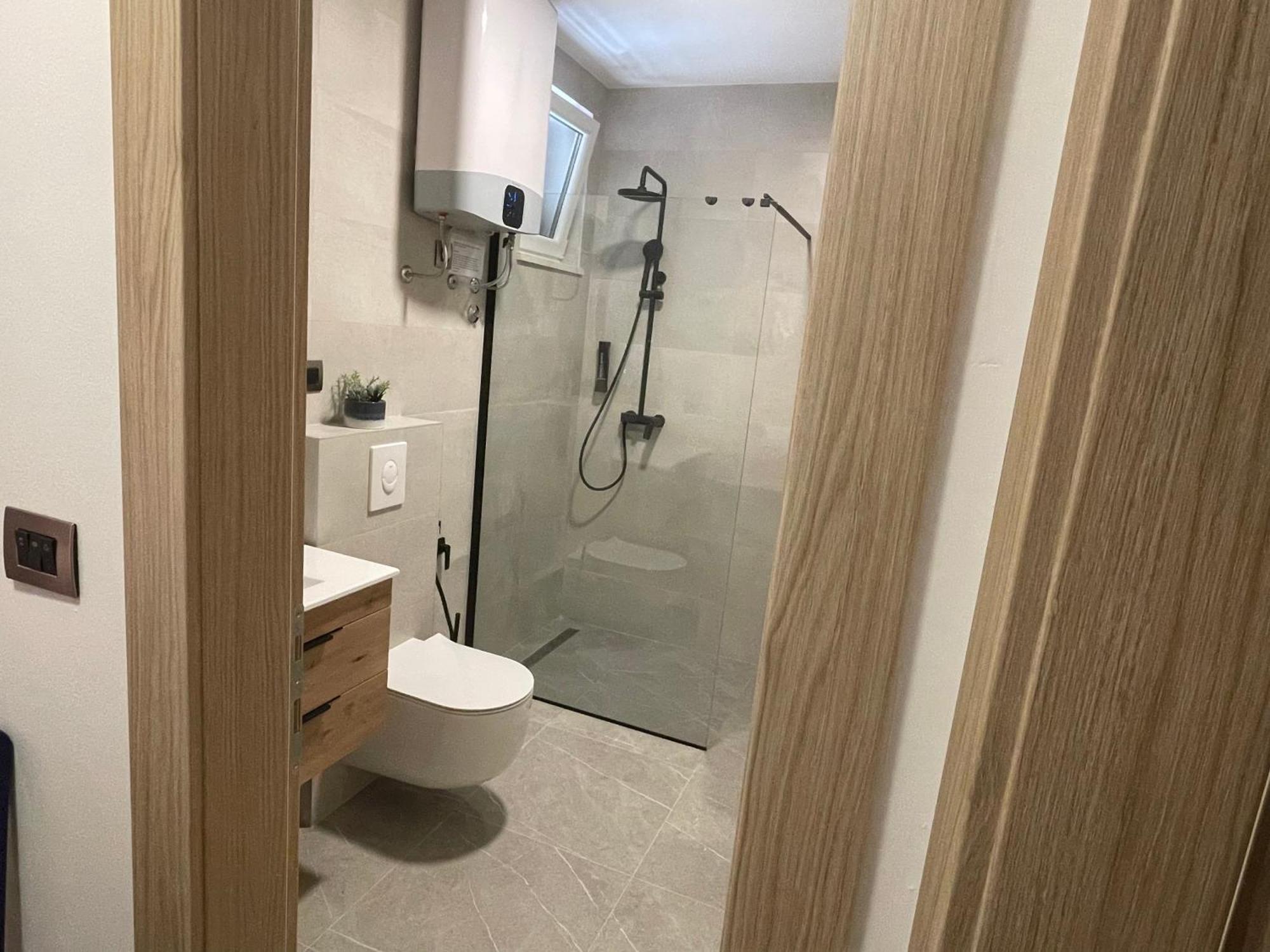 Apartments Kralj Ana 察夫塔特 外观 照片